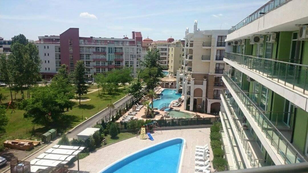 Family Apartments In Solmarin Slăntjev Brjag Exteriör bild